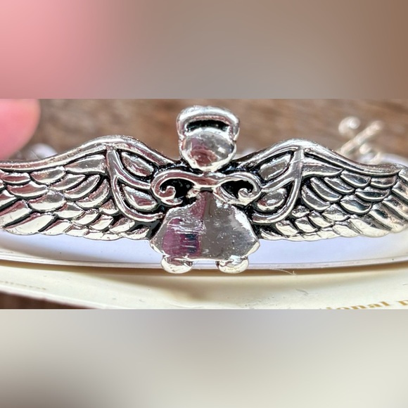 Silver Guardian Angel Inspirational Bangle Bracelet and Card - Picture 2 of 3